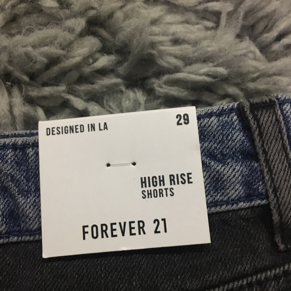 High Rise Shorts - Picture 3 of 3